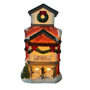 Vtg Grandeur Noel Snowflake Village Fire Station Lighted Christmas House 1994